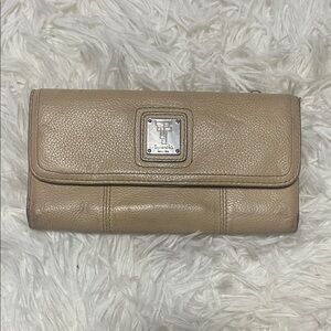 Tignanello Beige Leather Wallet